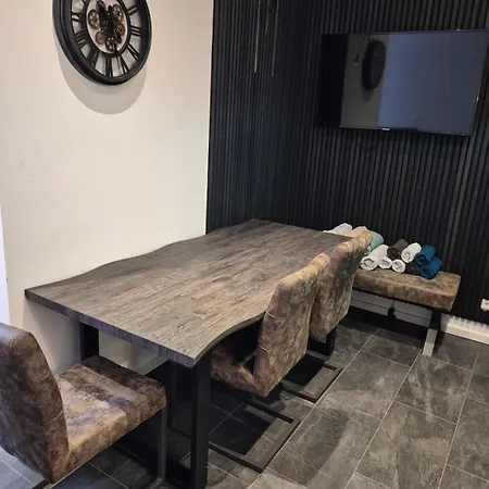 Apartamento Am Rhein - Kapitol-viertel - Koelner Dom & Hauptbahnhof - Modern Komfort - Perfekte Lage Colónia