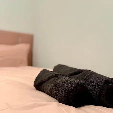Appartement Am Rhein - Kapitol-viertel - Koelner Dom & Hauptbahnhof - Modern Komfort - Perfekte Lage *