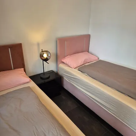 Apartamento Am Rhein - Kapitol-viertel - Koelner Dom & Hauptbahnhof - Modern Komfort - Perfekte Lage Colónia